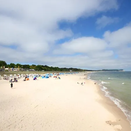 Apartment strandnah mit Balkon, gratis Nutzung vom AHOI Erlebnisbad und Sauna in Sellin - Strandhaus Mönchgut FeWo21