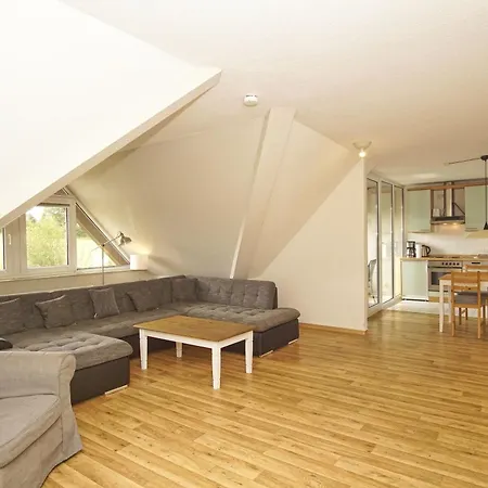 strandnah mit Balkon, gratis Nutzung vom AHOI Erlebnisbad und Sauna in Sellin - Strandhaus Mönchgut FeWo21 Apartment *